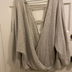 Light grey sweater (size L)